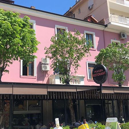 Apartement City Center Berat Eksteriør bilde