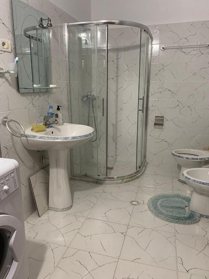 Apartement City Center Berat Eksteriør bilde